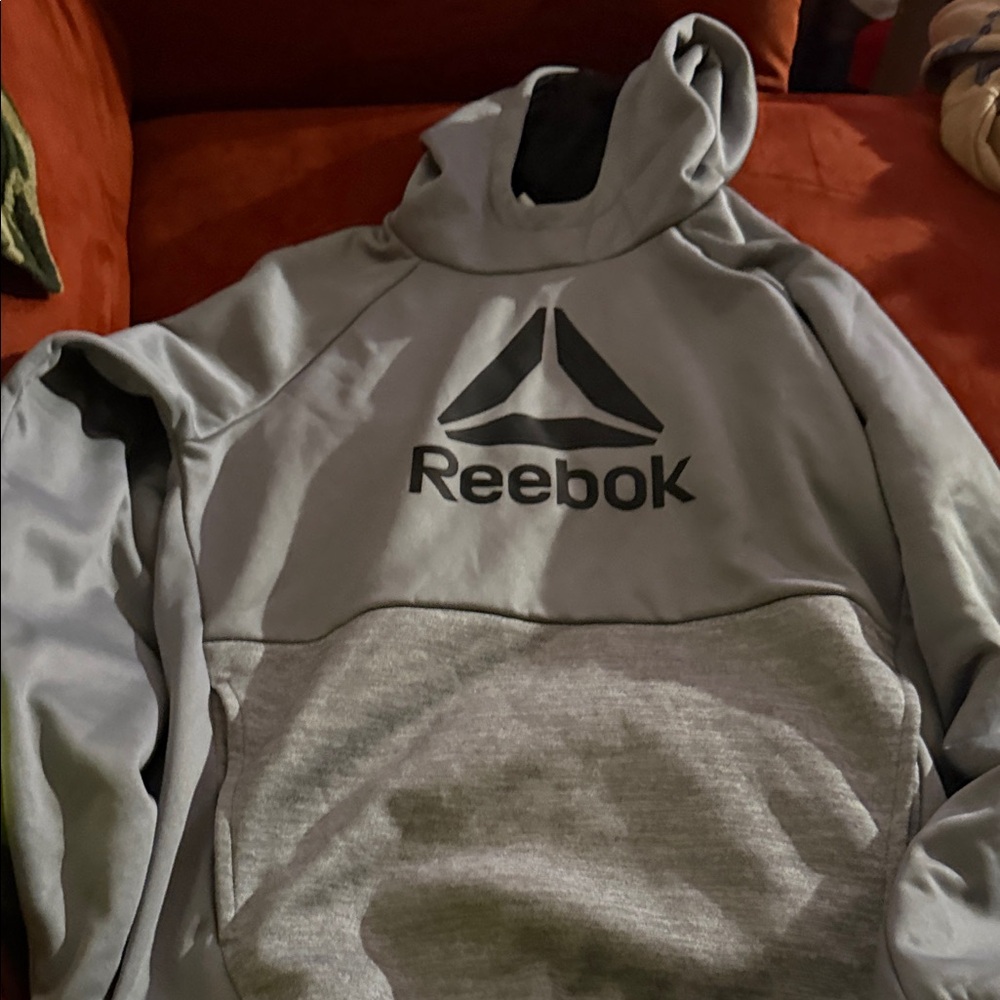 Reebok Gray and Black Logo Hoodie boys kids never worn